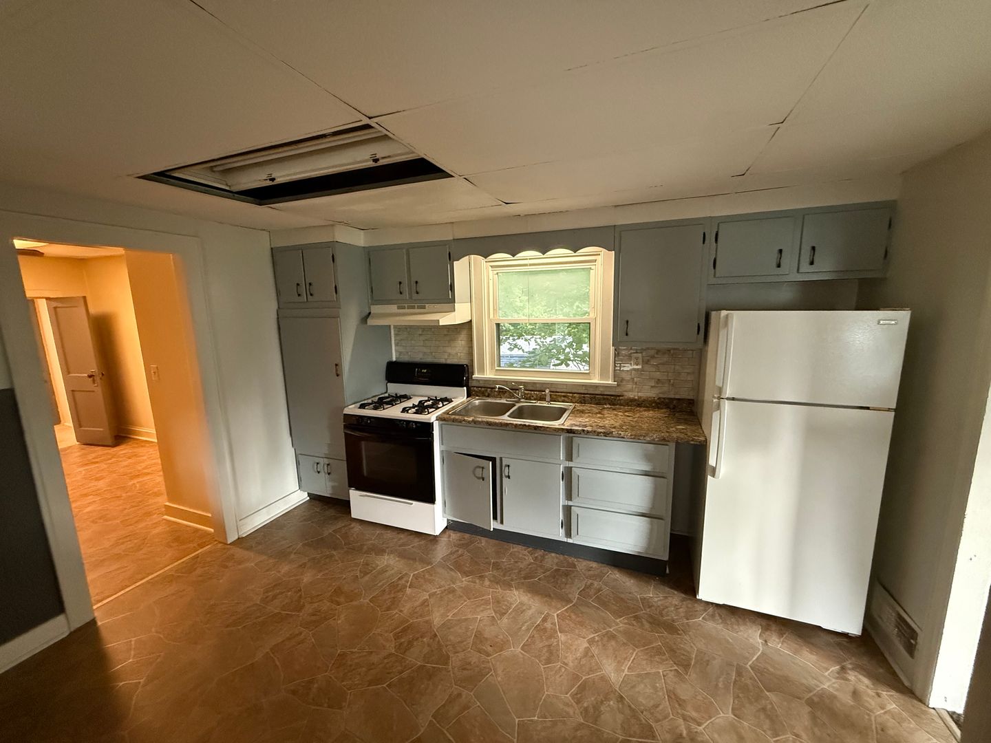 Peoria Heights Apartment: 4903 N Galena Rd