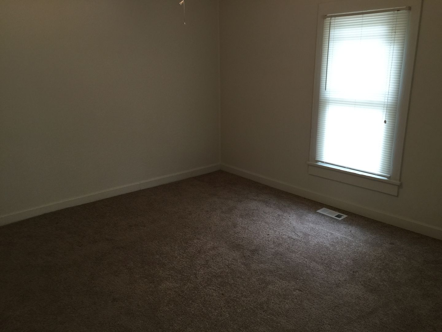 Kannapolis House: 805 Keller Ave