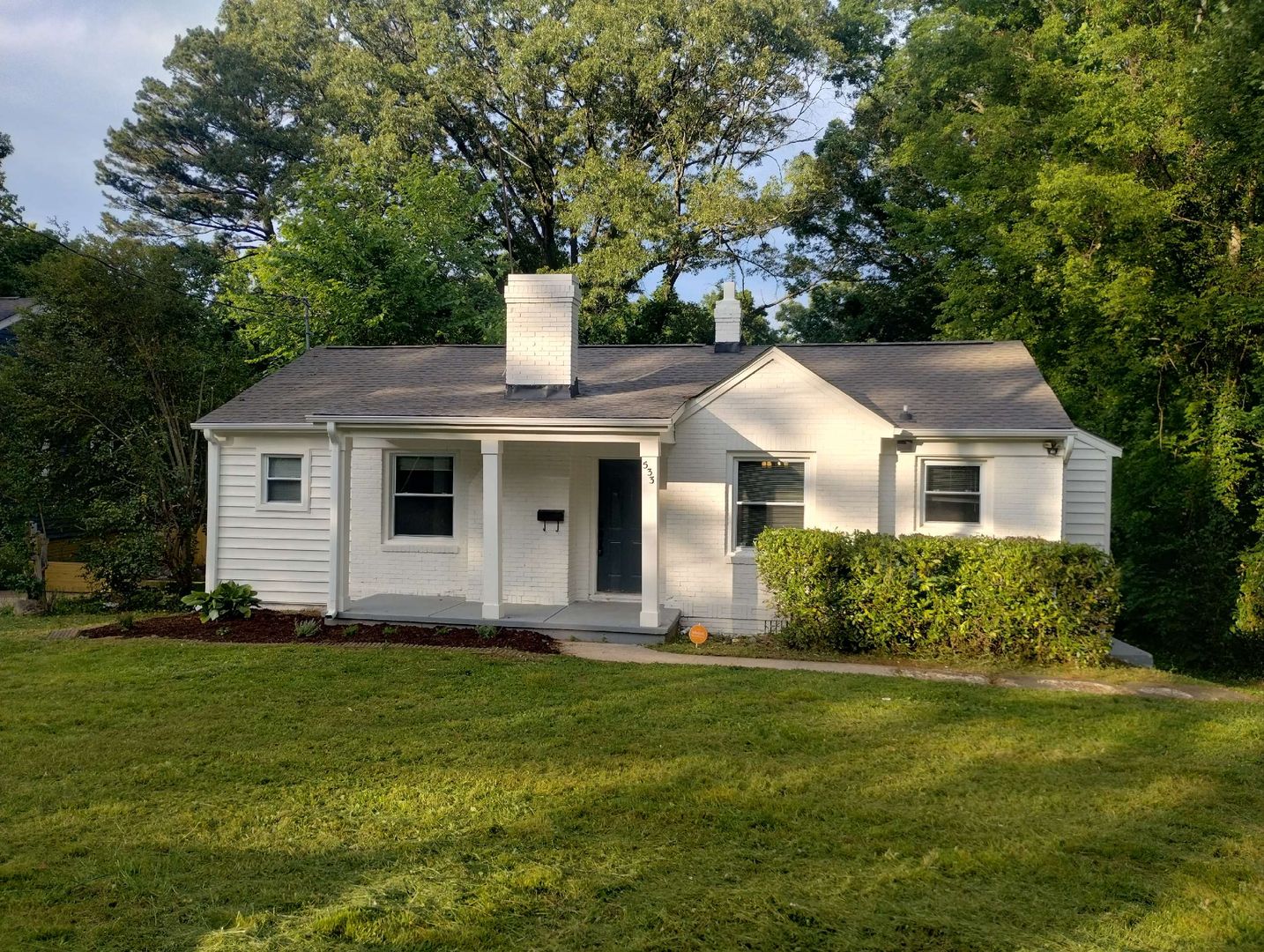 Charlotte House: 533 Ambassador St.