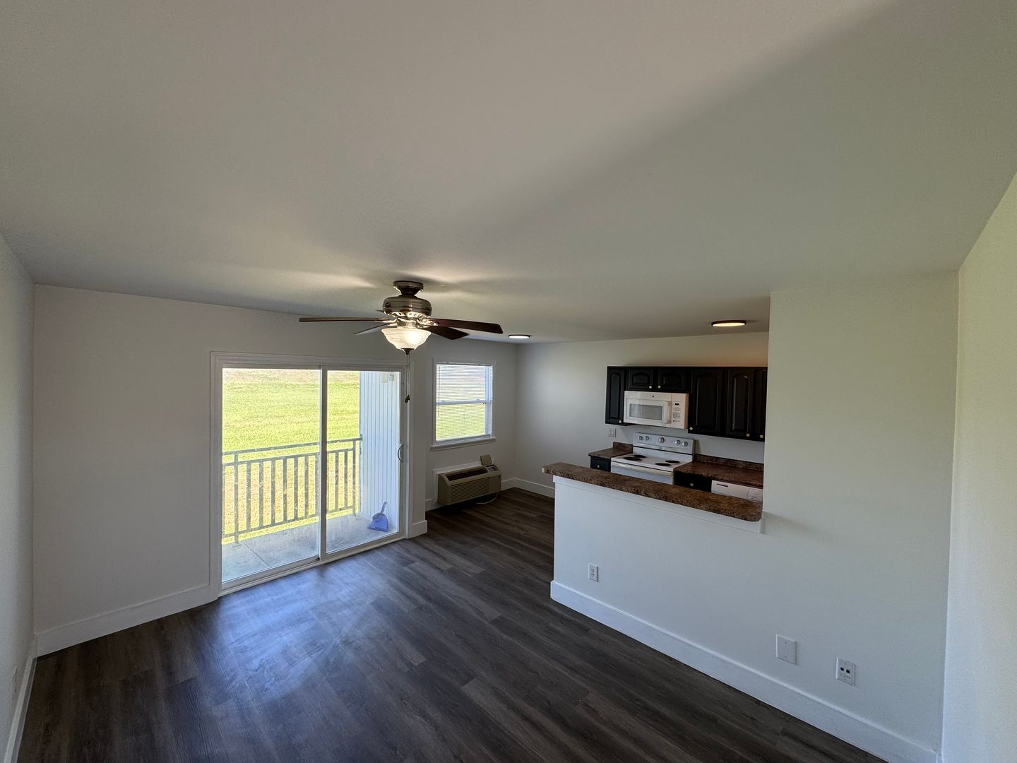 Metairie Apartment: 1540 Chickasaw Avenue