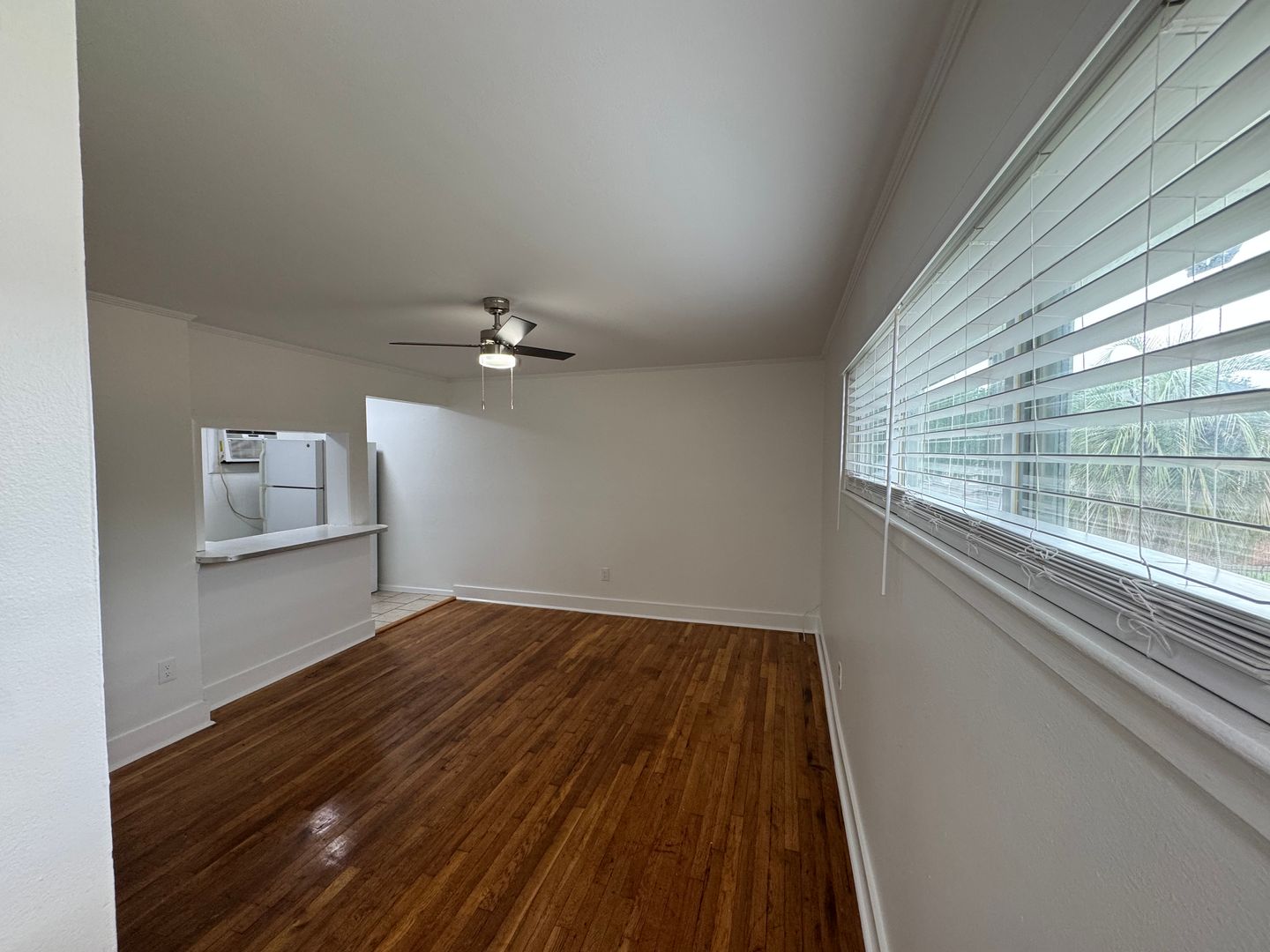 Jefferson Apartment: 204 Central Avenue