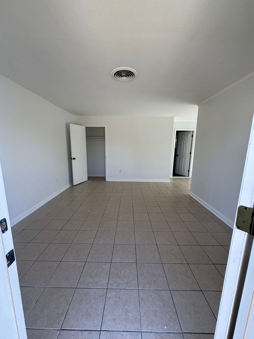 Metairie Apartment: 6499 Marcie Street