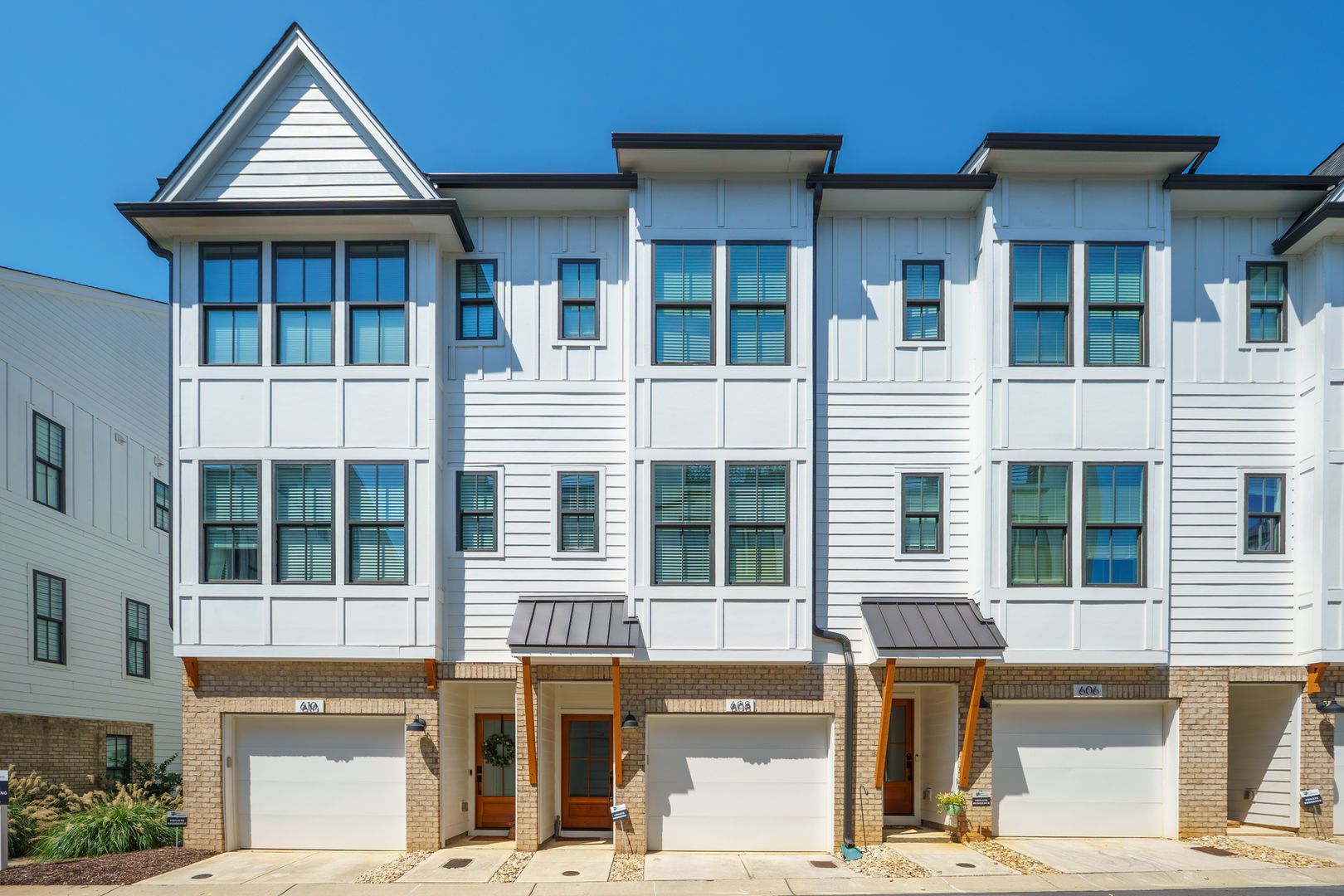 Charlotte Townhome: 608 Old Dominion Dr