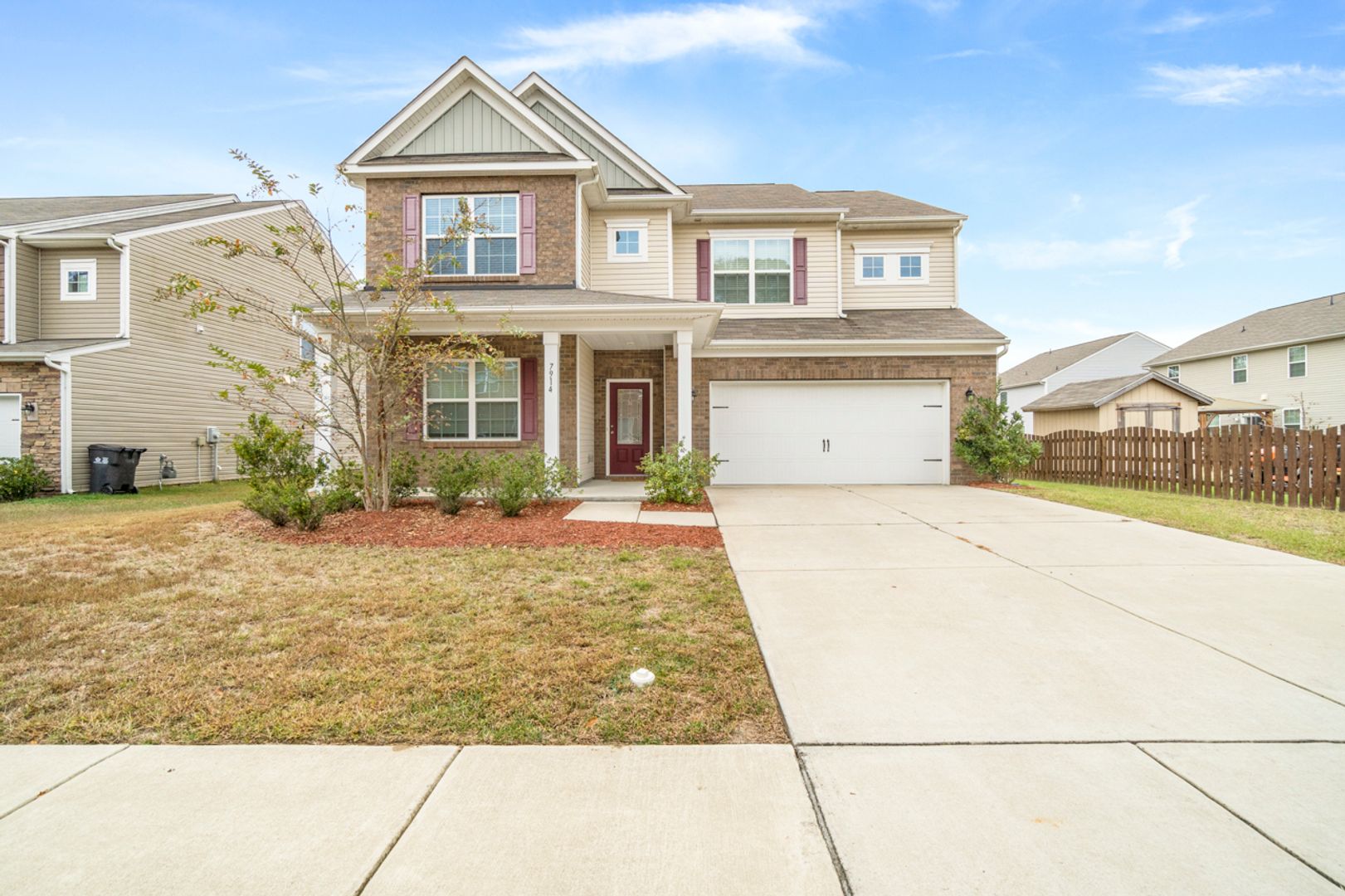 Charlotte House: 7914 Kelburn Lane