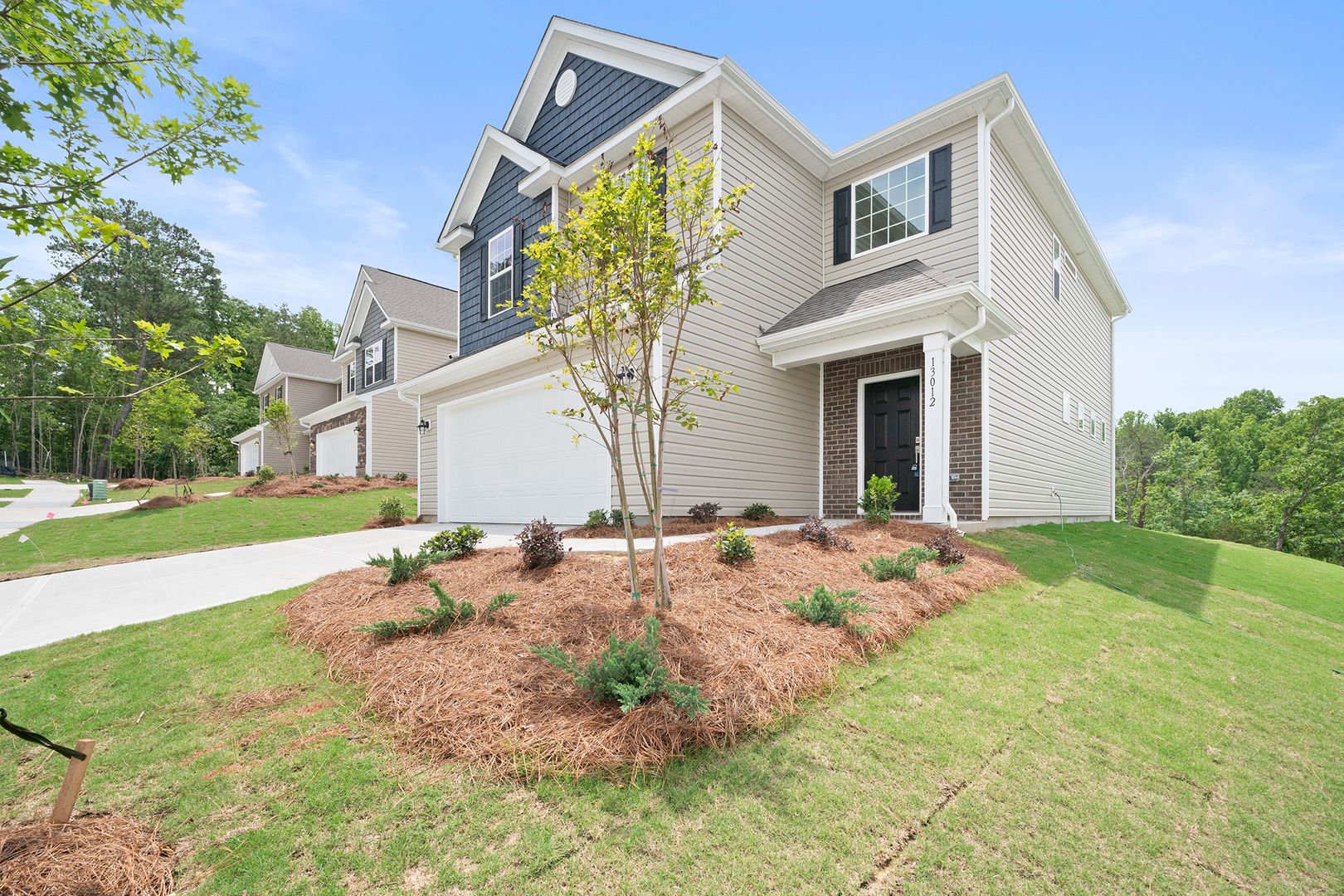 Charlotte House: 13012 Lannister Dr
