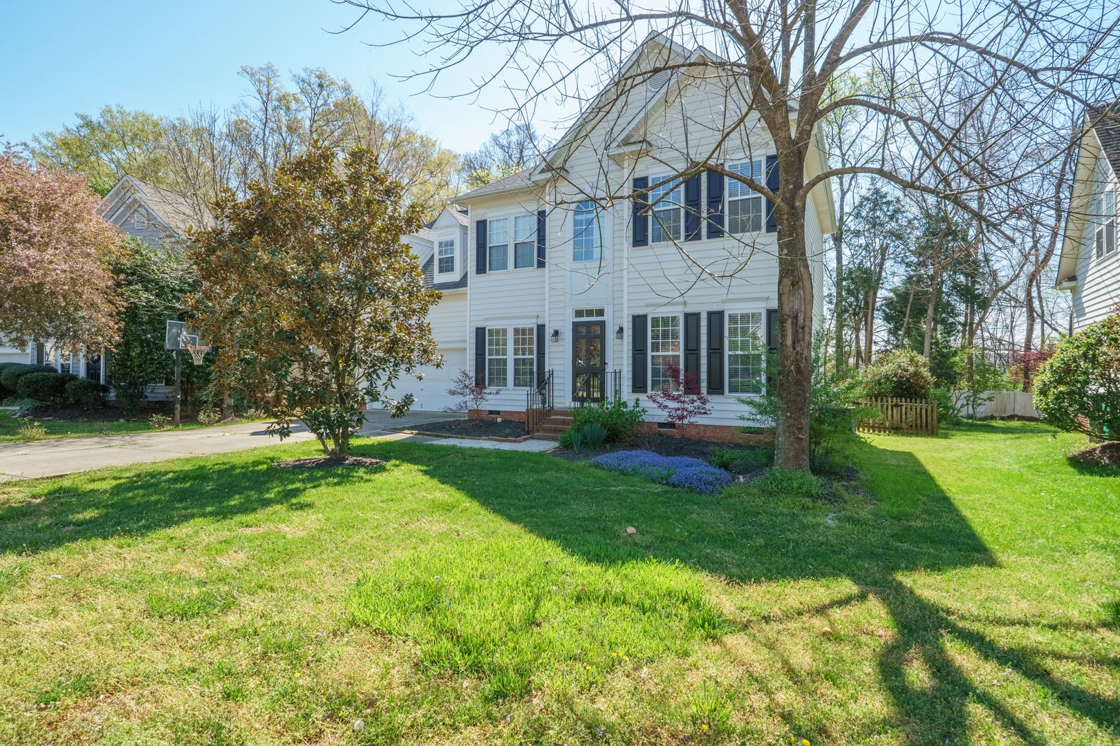CHARLOTTE House: 9718 Mitchell Glen Dr