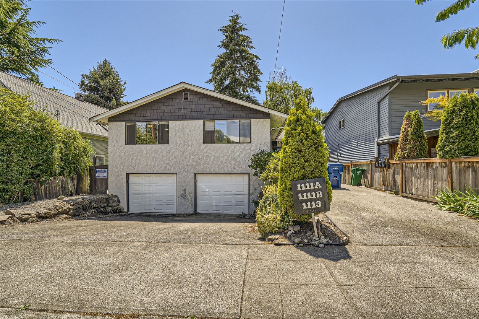 Seattle Apartment: 1113 NW 62nd St