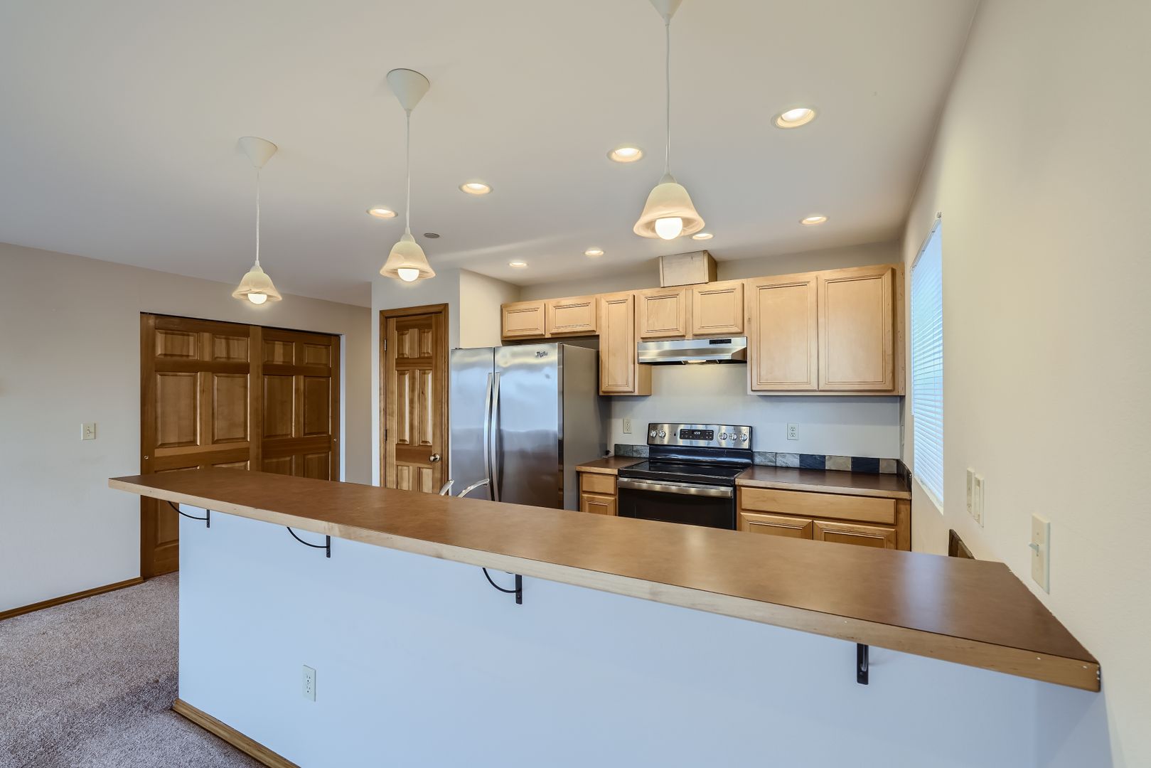 Seattle Apartment: 6708 California Ave SW