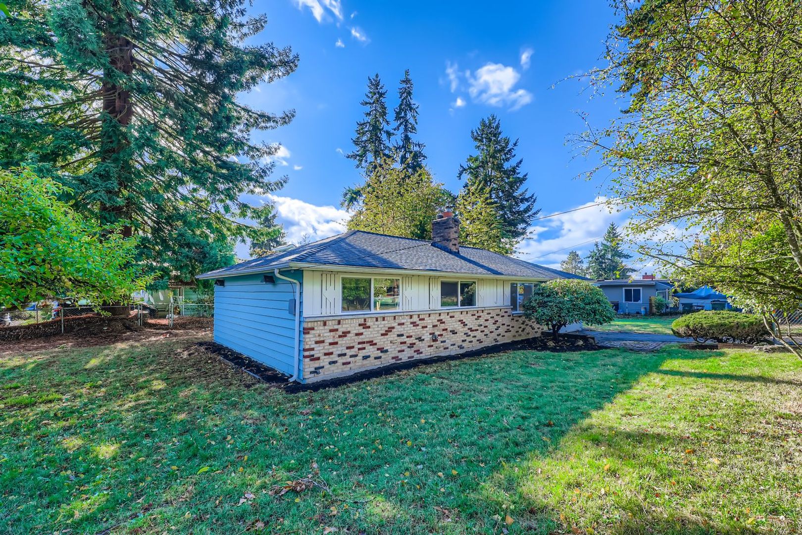 Mountlake Terrace House: 6402 232nd St SW