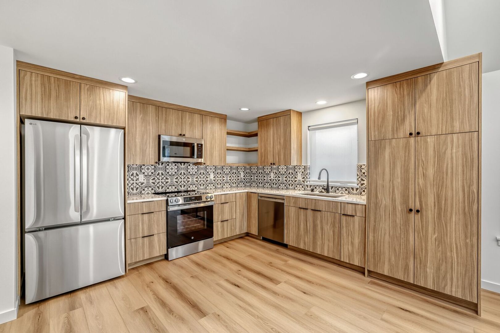 Seattle House: 6715 Aurora Avenue N