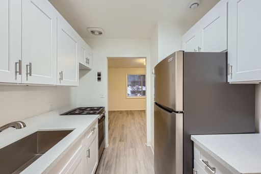 Updated Studio with Cascade Views in Prime North Bend Location! – photo 1