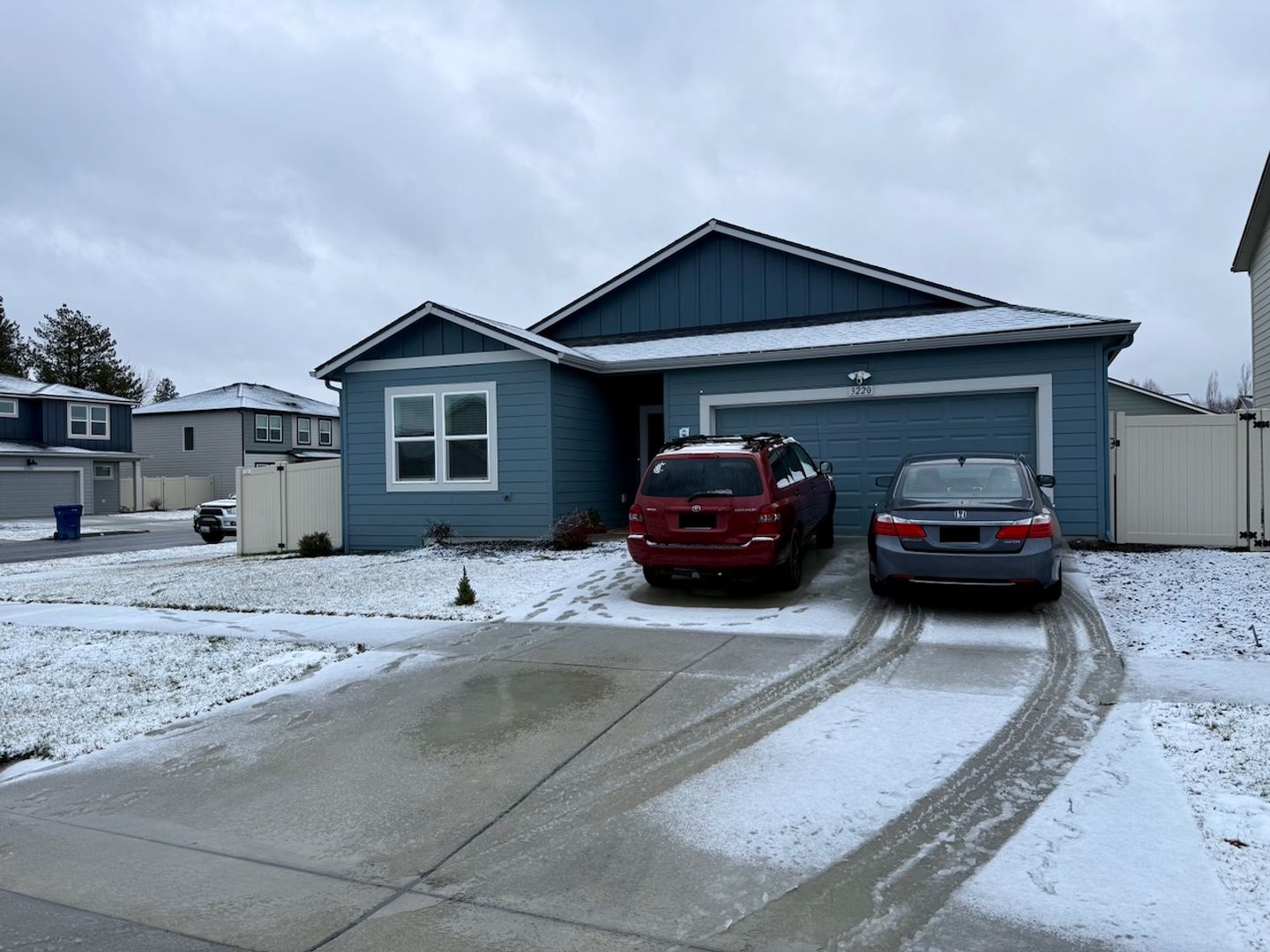 Mead House: 3220 East Harding Ave