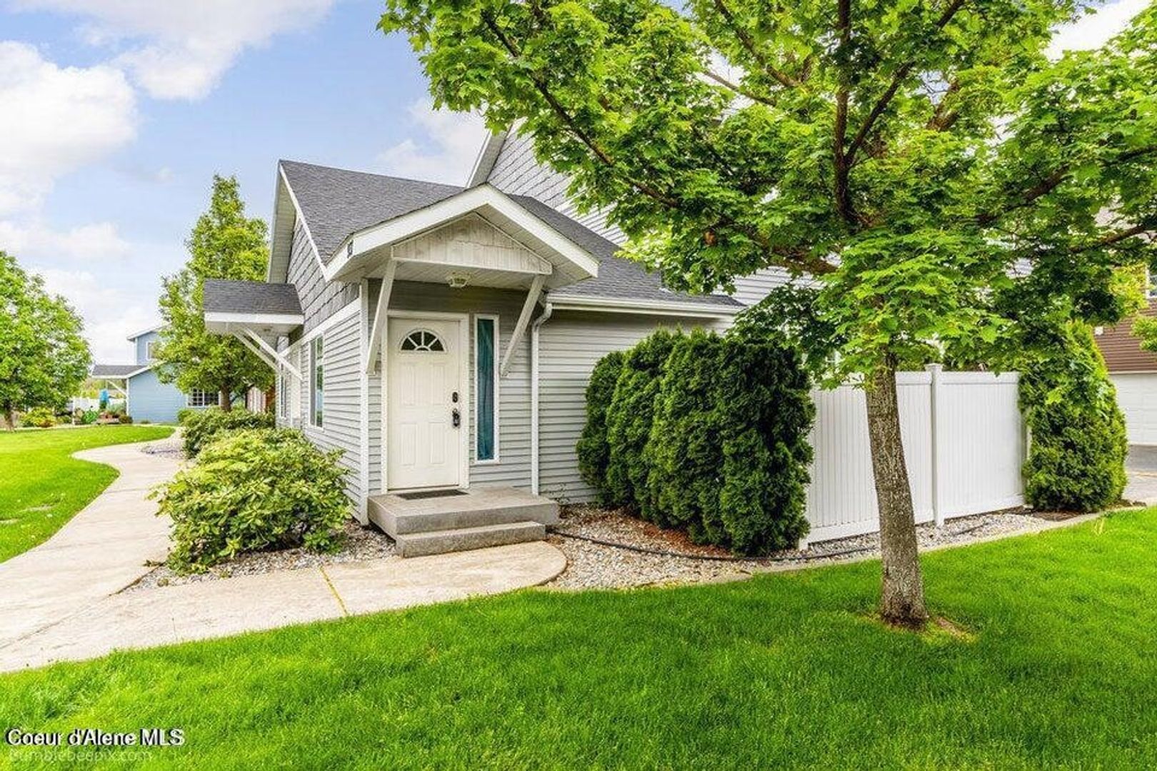 Post Falls House: 931 N Goldenrod Court