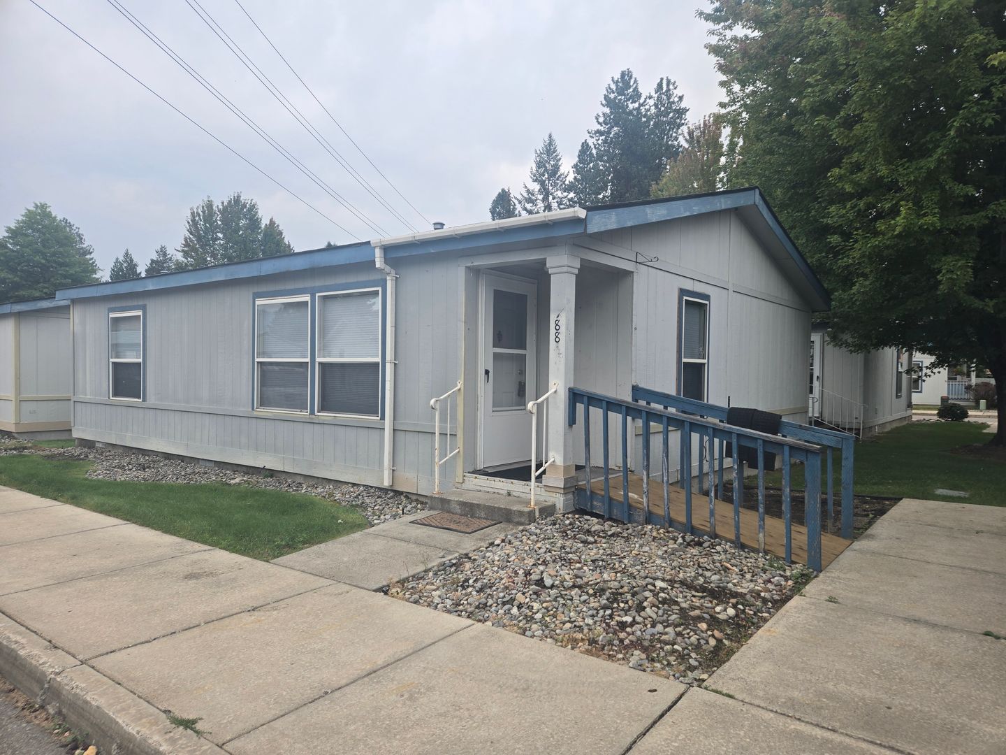 Coeur d'Alene Apartment: 618-826 W Quiet Place Loop