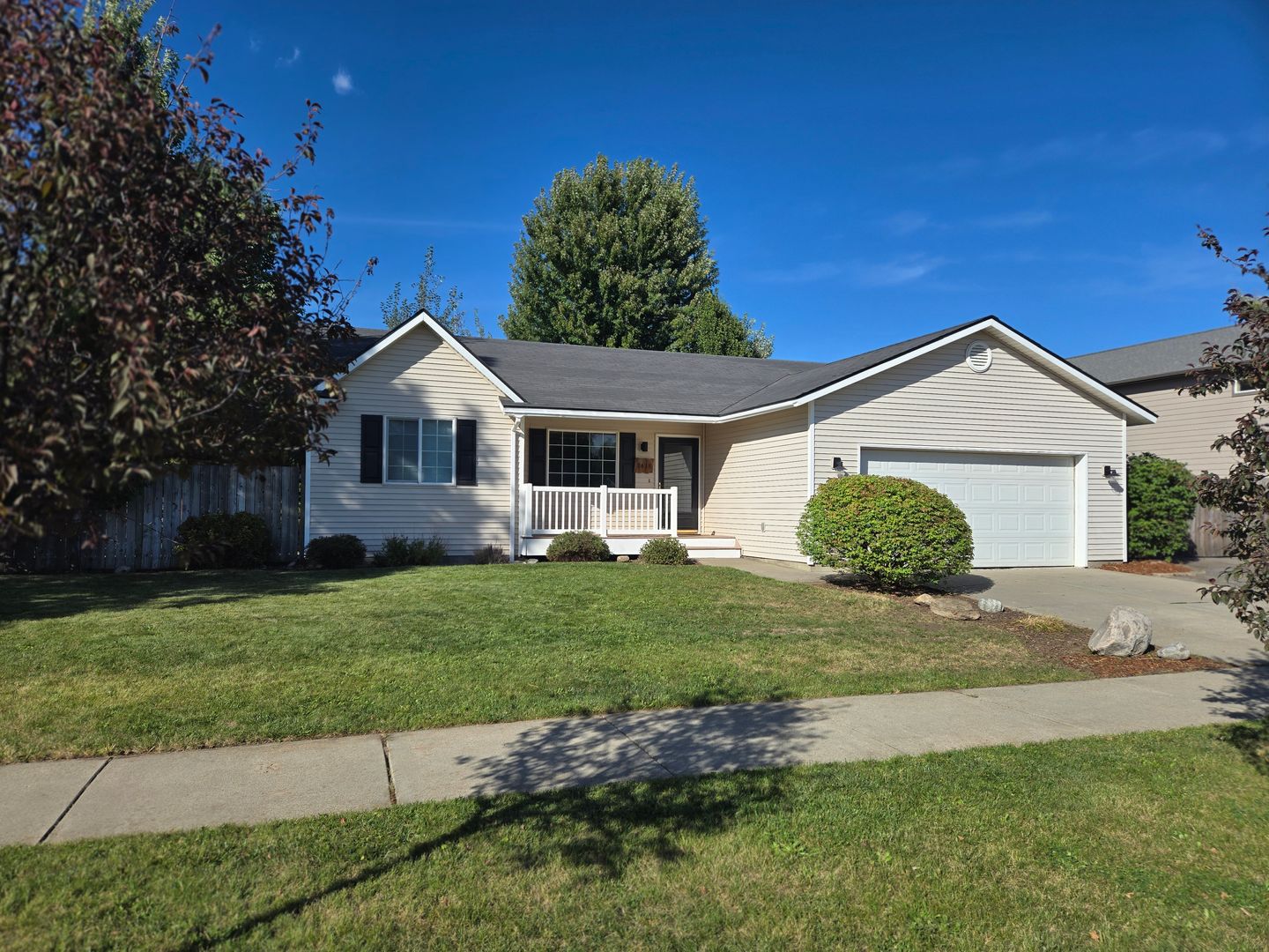 Rathdrum House: 8639 W Colorado Street