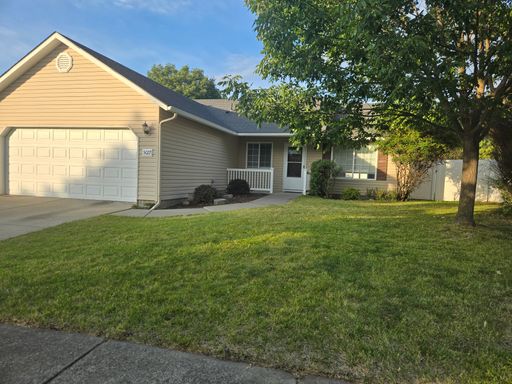 Charming 3 Bedroom 2 Bath Home in Woodbridge – photo 1