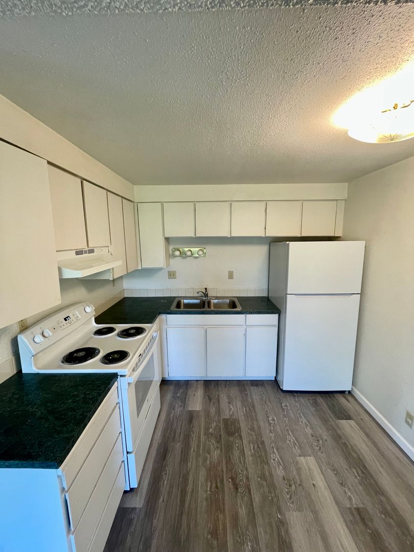 Klamath Falls House: 2124 Arthur Street, #10
