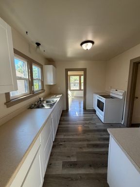4 Bed 2 Bath Rental at 721 Mitchell, Klamath Falls, OR – photo 1