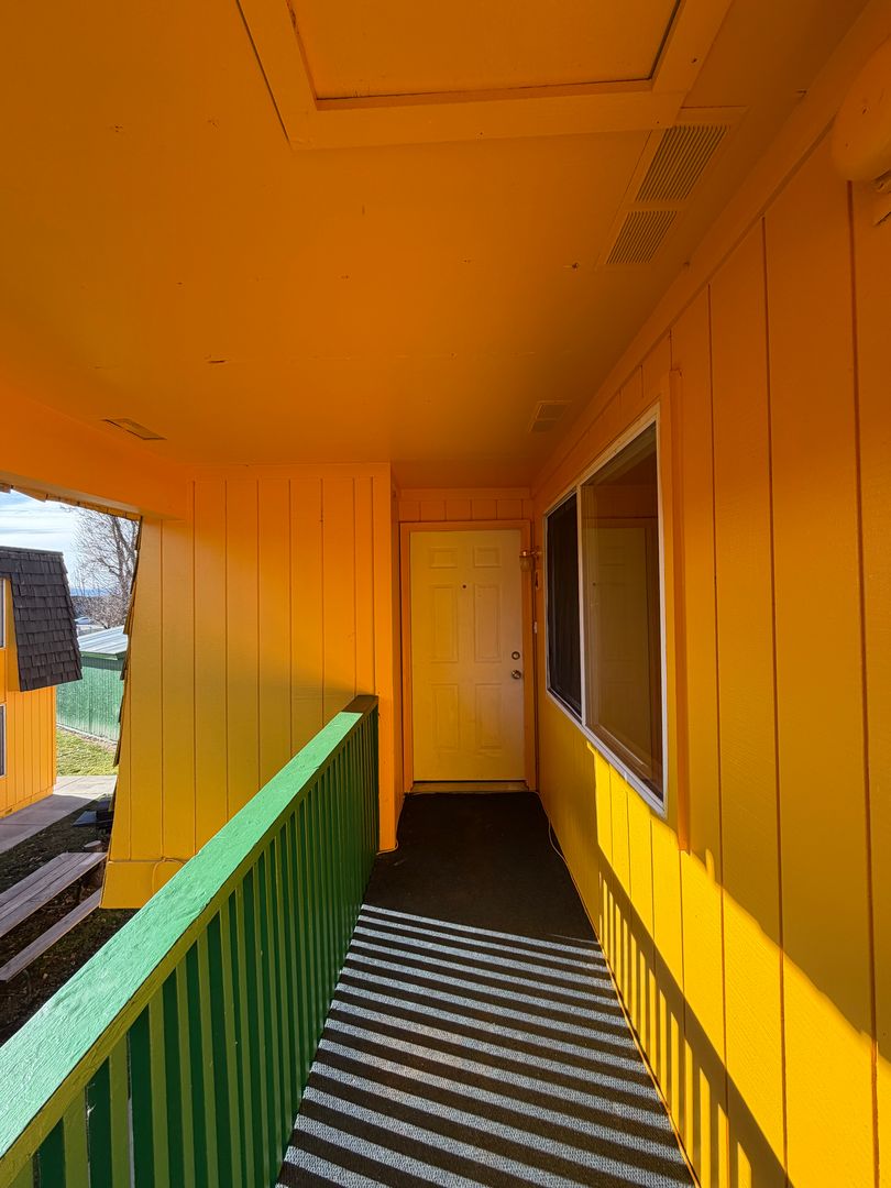 Klamath Falls House: 2124 Arthur  Street, #16