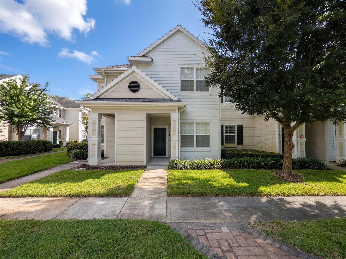Winter Garden Condo: 405 Southern Pecan Circle