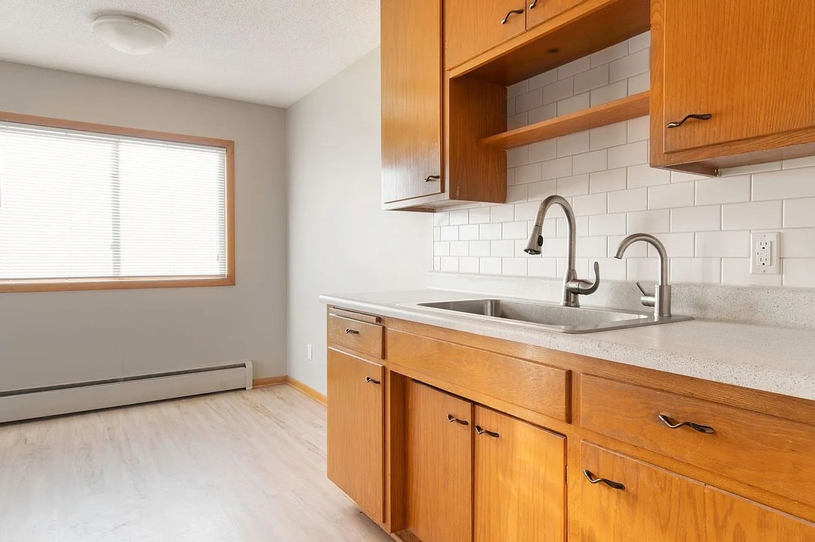 Minneapolis Apartment: 3407 Harriet Ave S