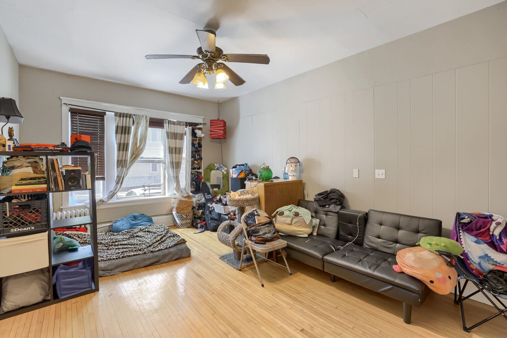 Minneapolis Apartment: 2609 Hennepin Ave