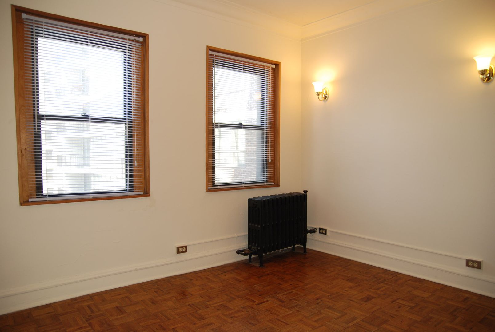 Chicago Apartment: 2738 N. Pine Grove
