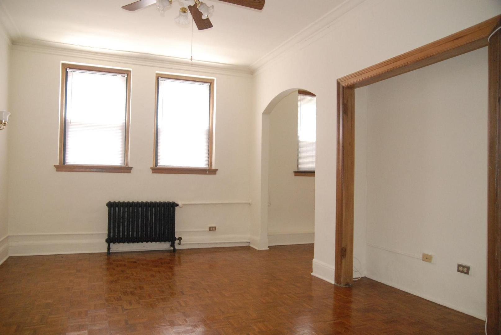 Chicago Apartment: 431 W. Roscoe