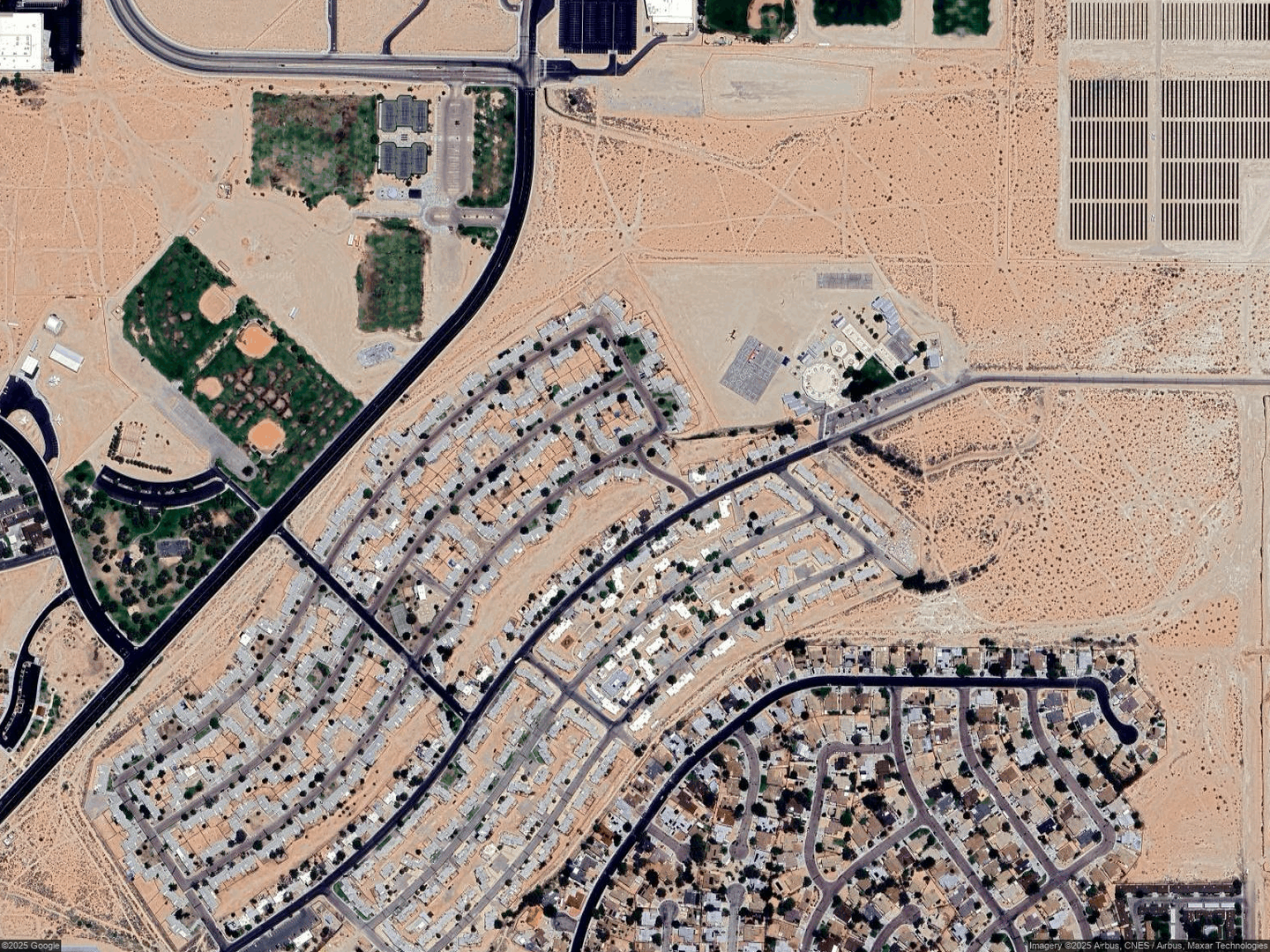 Ridgecrest Apartment: 401 Oasis Drive