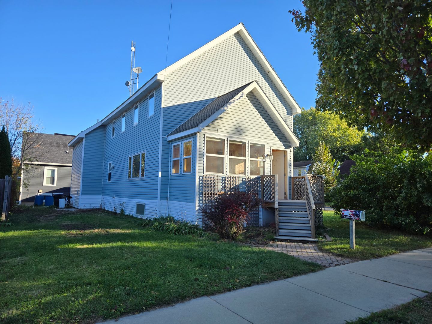 Madison House: 1714 Erie Ct