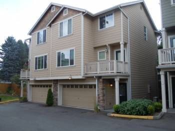 Everett House: 229 Dorn Ave  Unit #C101