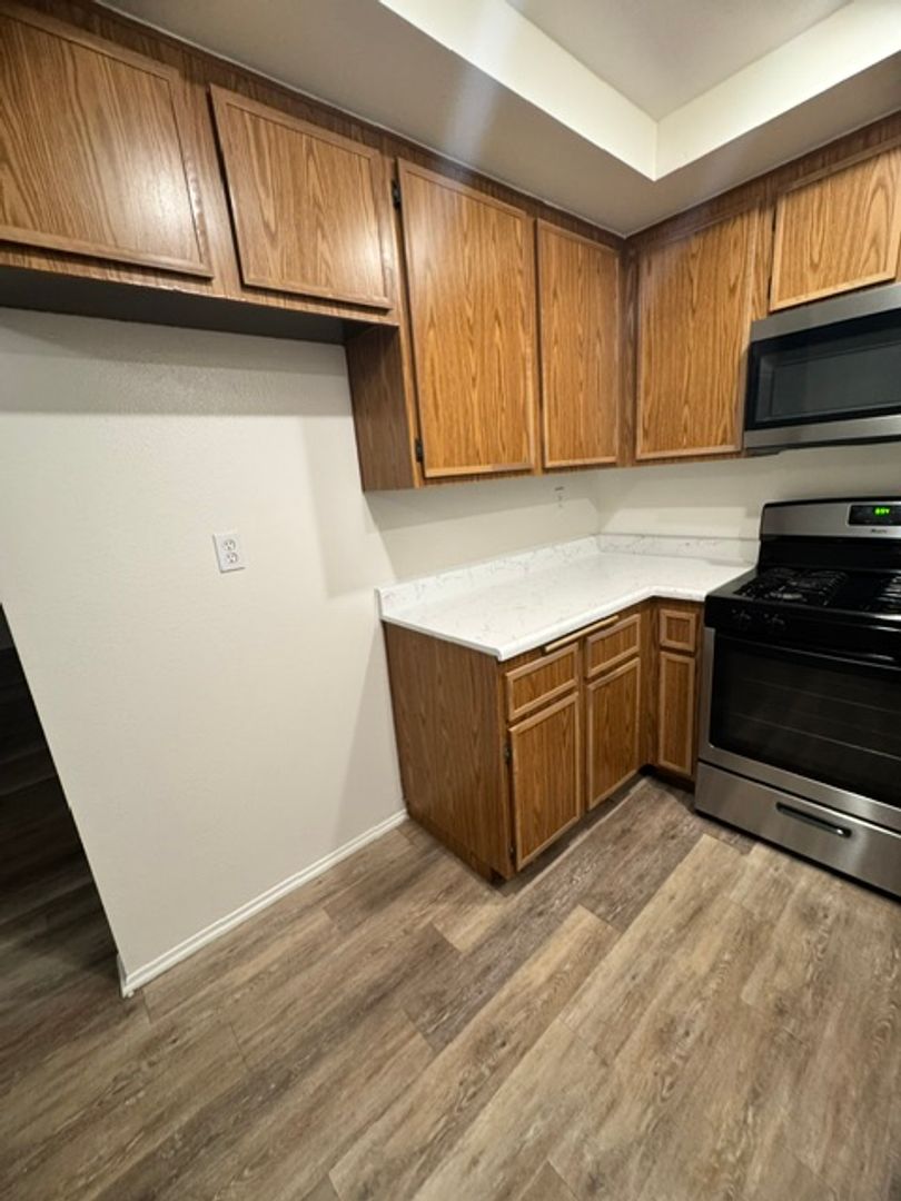 Valley View Village Apartments 15 of 18