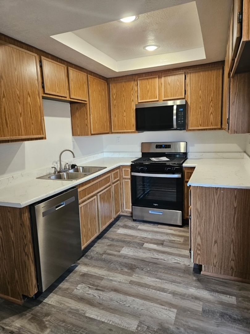 Menifee Apartment: 28301 Encanto Drive