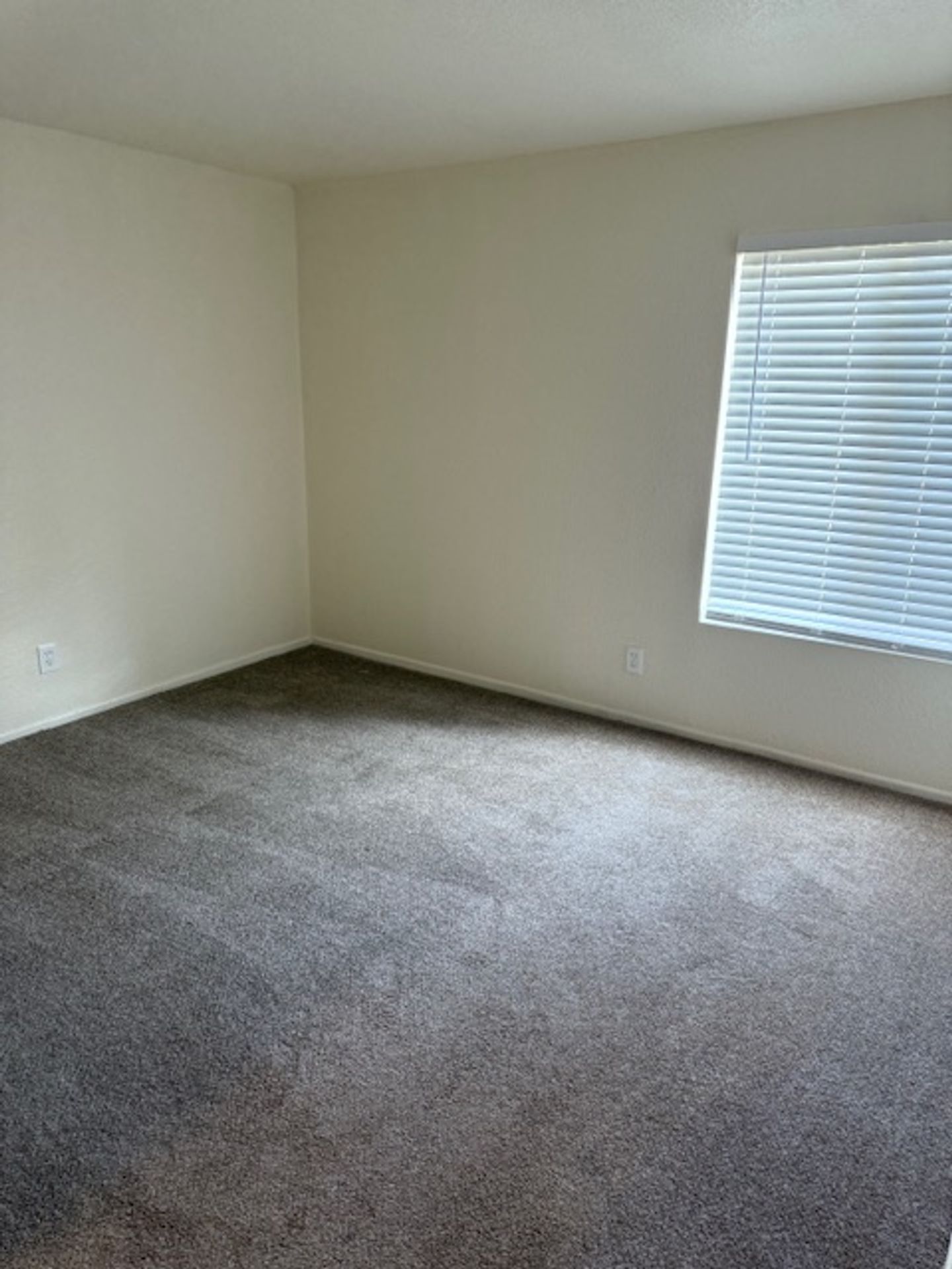 Lampson Village Apartments 6 of 12