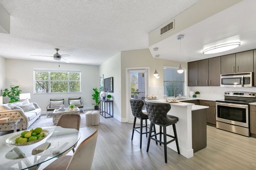 Luxury Townhomes by Windsor Castle – photo 1