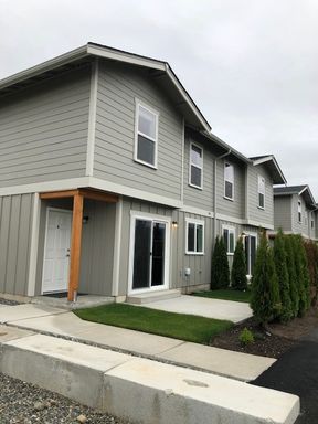 408 Front Street -C, Sumas, WA 98295