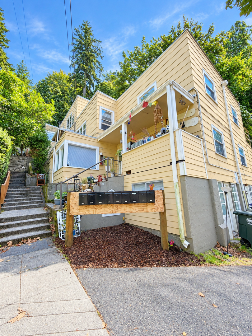 Bellingham Apartment: 800 Billy Frank Jr Street