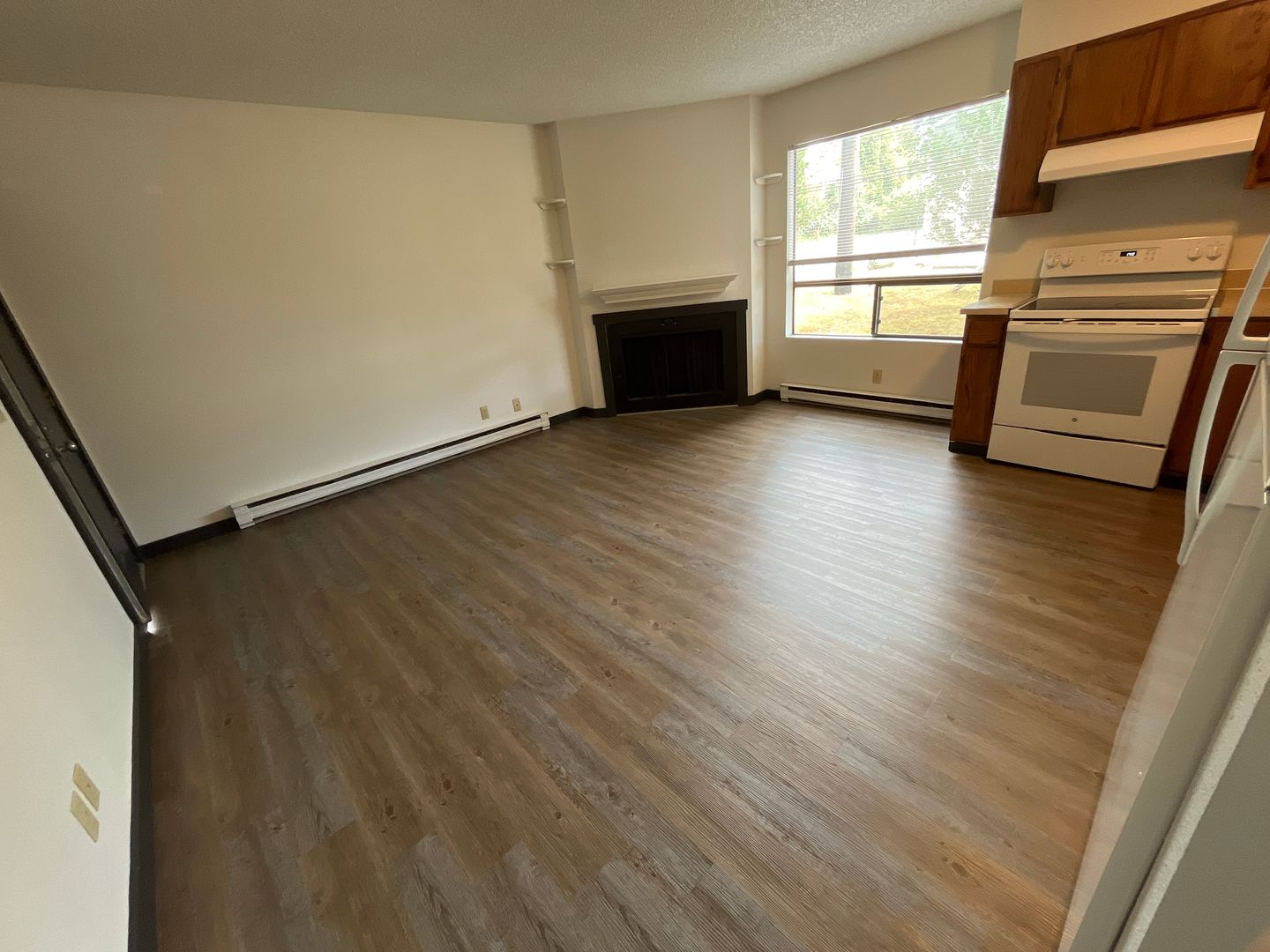 936 24th Street 9 of 12