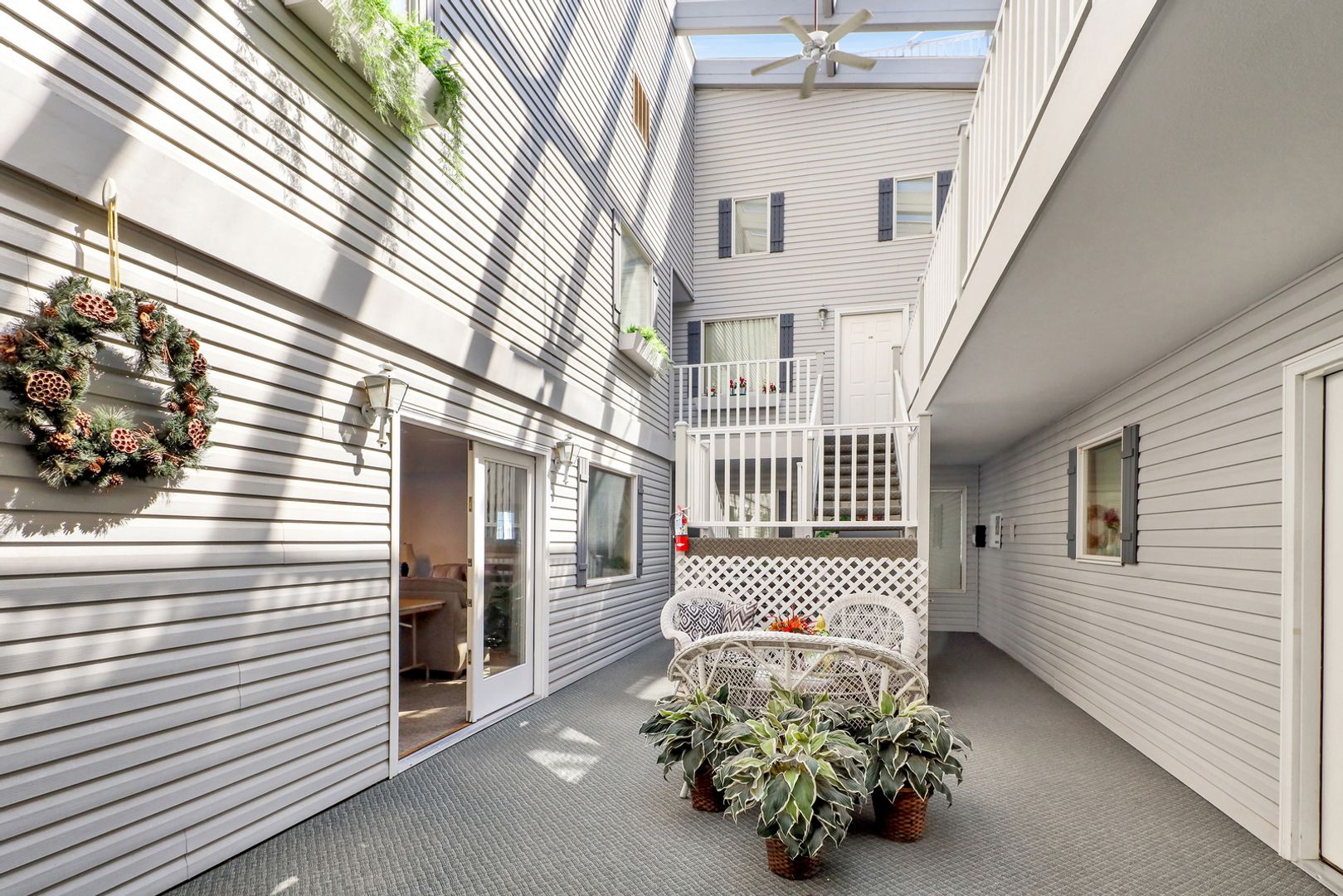 Lynden Apartment: 1301 E St. & 211 S. 14th St. & 212 S. British Columbia Ave.