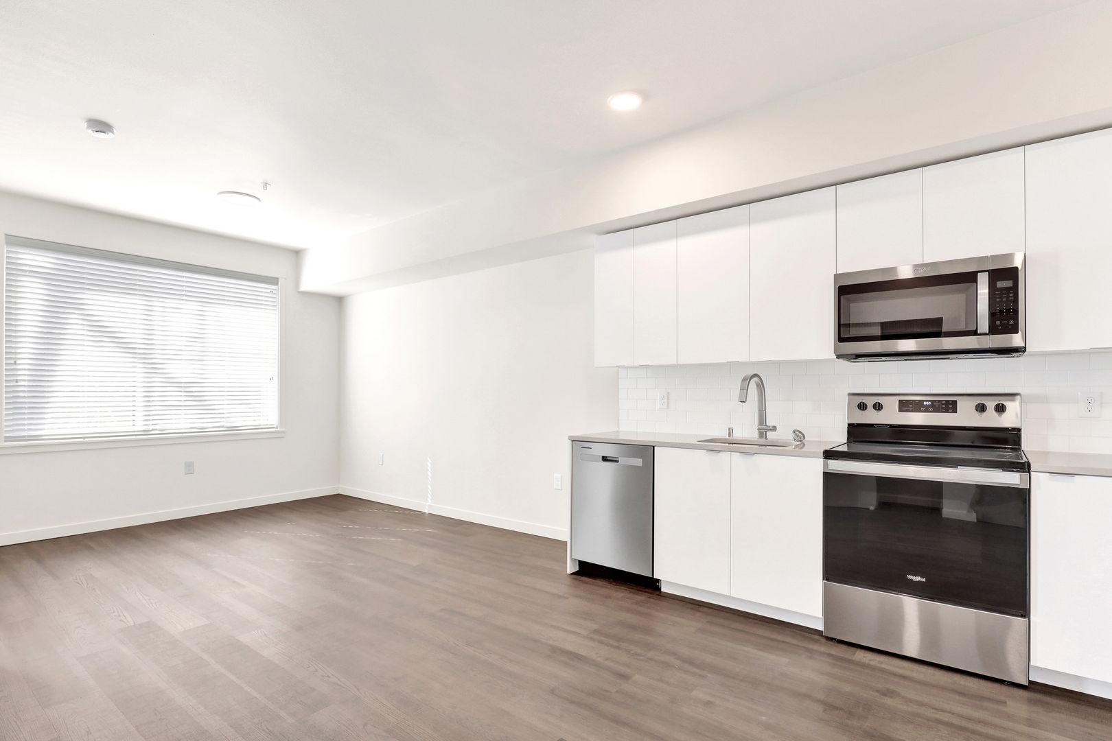 Bellingham Apartment: 1818 D Street