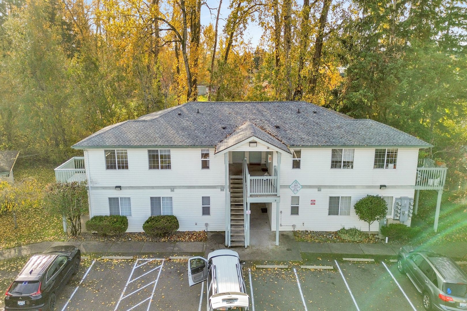 Bellingham Apartment: 3171 Studio Lane