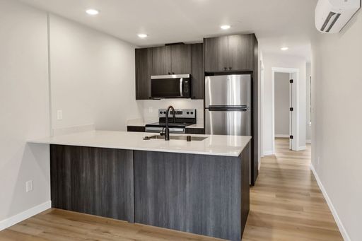 Limited-Time Offer: $25 Application Fee, Apply Today! 1 Month of FREE Rent! – photo 1