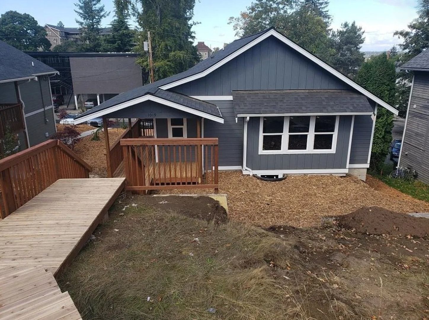 Bellingham Apartment: 1019 Jersey Street