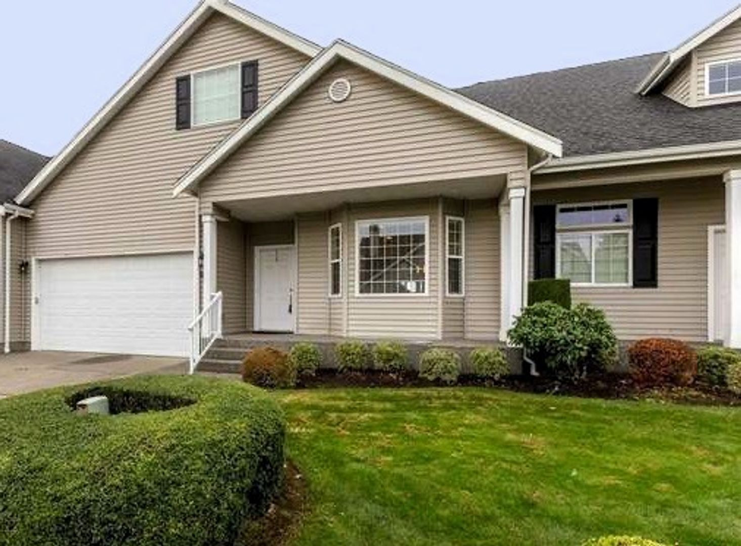 Lynden House: 1725 Harrison Place