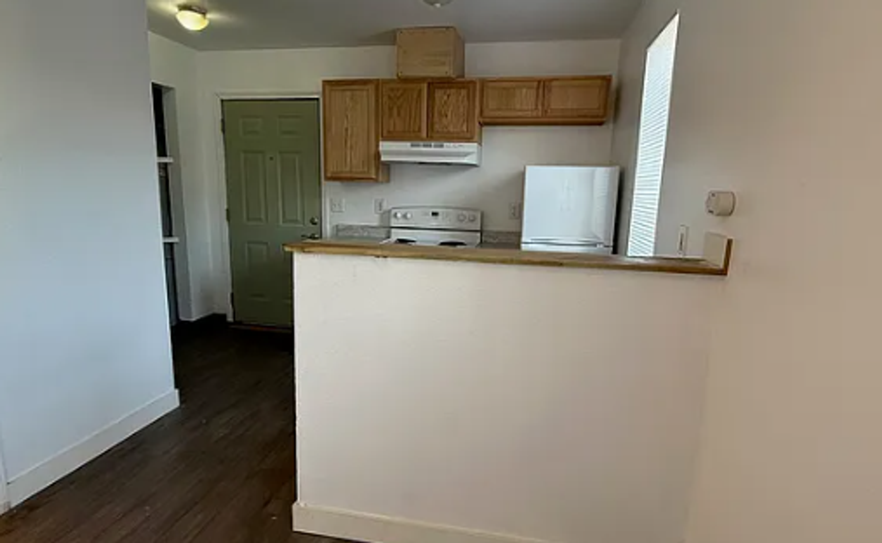 Bellingham Apartment: 3167 Studio Lane