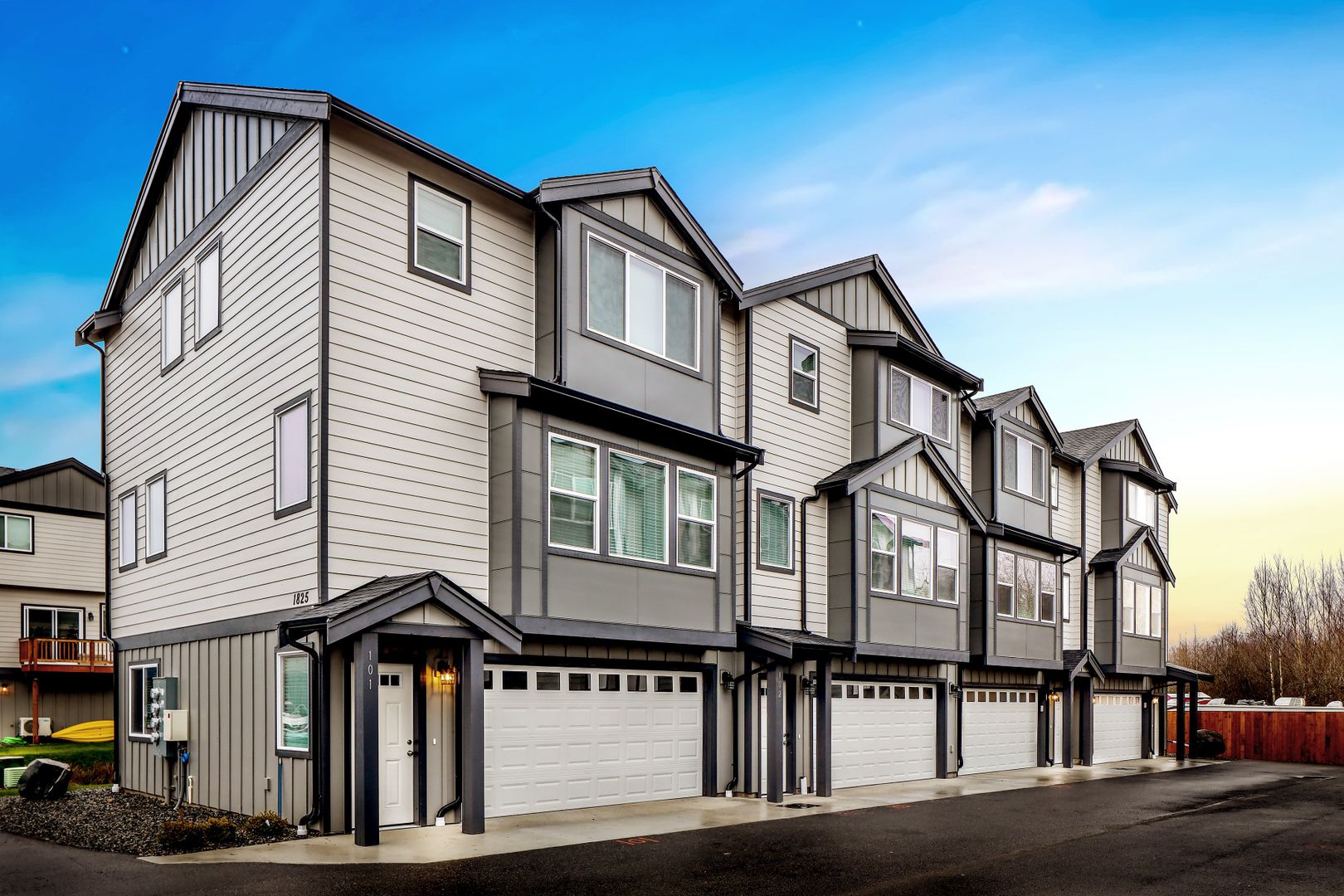 Ferndale Apartment: 1809 Eastgate Loop