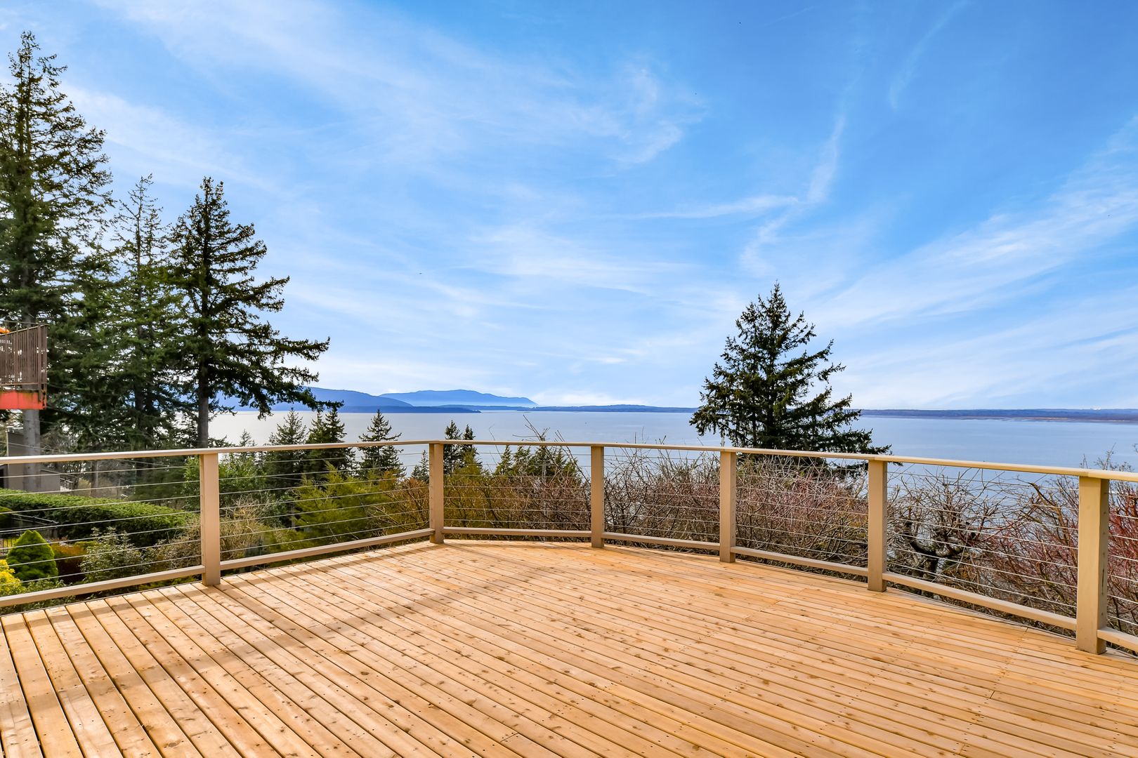 Bellingham House: 314 Highland Drive