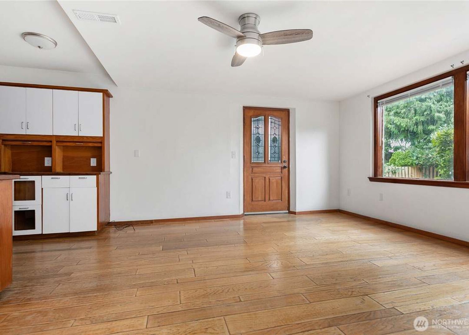 2526 Vining St 23 of 32