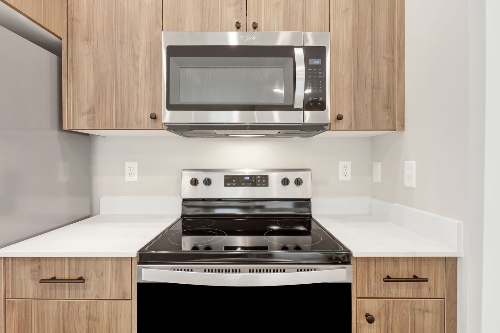 Blaine Apartment: 2753 Oleander Loop