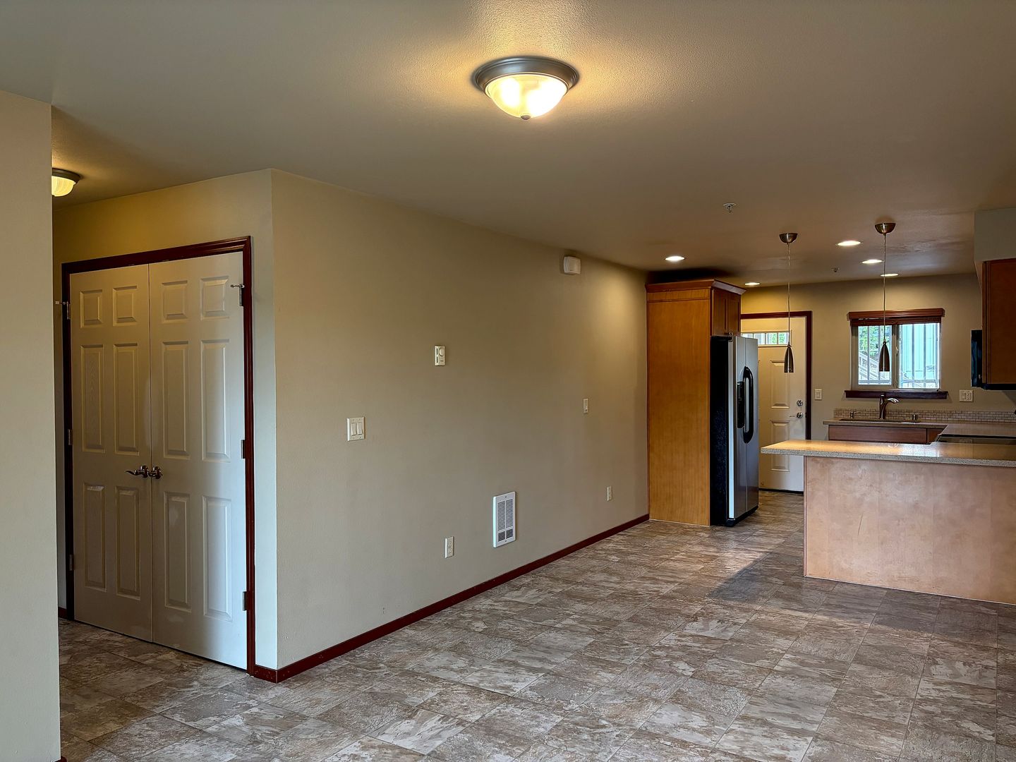 Windsor Place Apartments 11 of 12